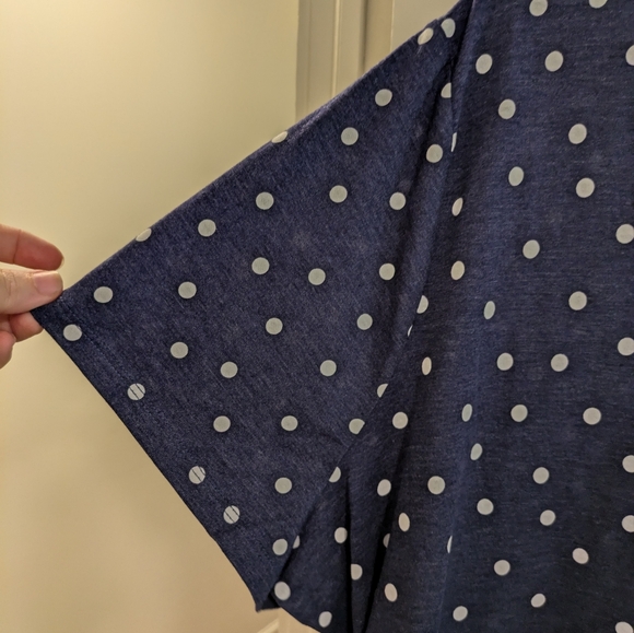 New with tags! Purple tee with white polka dots, size 22/24 - Picture 4 of 13